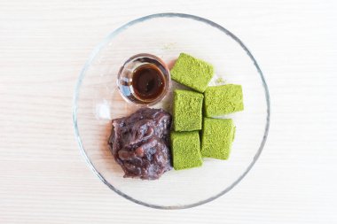 Moji yeşil çay kırmızı fasulye ile