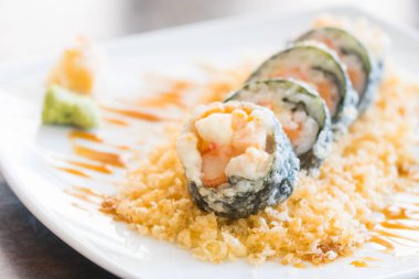 Tempura suşi maki