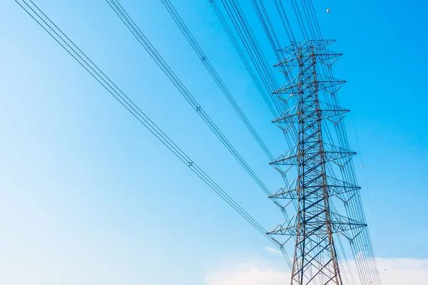 Electricity post with high voltage — Stock Photo, Image