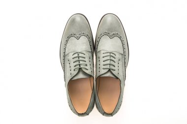 Erkek yeni ayakkabıları 