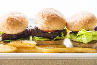 Mini sığır eti burger 