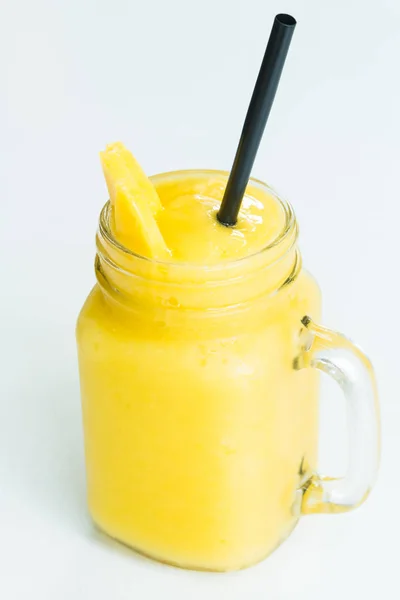 Mango smoothies glass — Stock Photo, Image