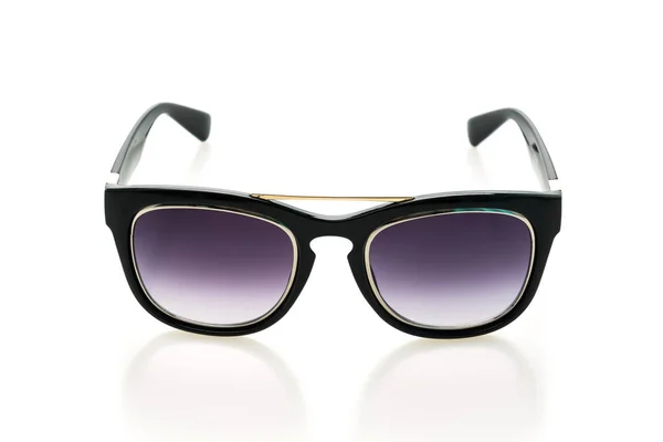 Piękne luksusowe okulary przeciwsłoneczne — Zdjęcie stockowe