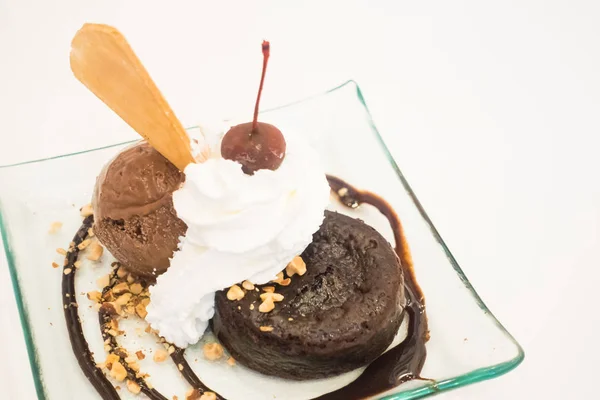 Láva Čokoládové brownie se zmrzlinou — Stock fotografie