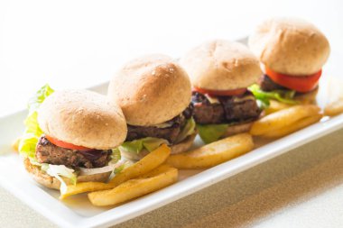 Mini sığır eti burger 