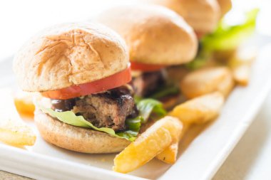 Mini sığır eti burger