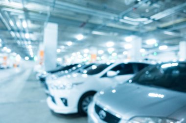 Bulanıklık araba park alışveriş merkezi