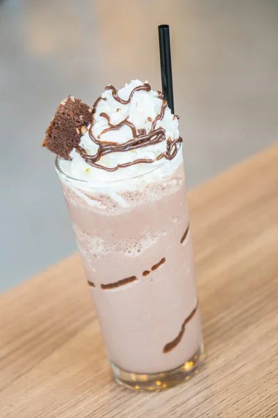 Chocolate smoothie with brownie — Stock Photo, Image