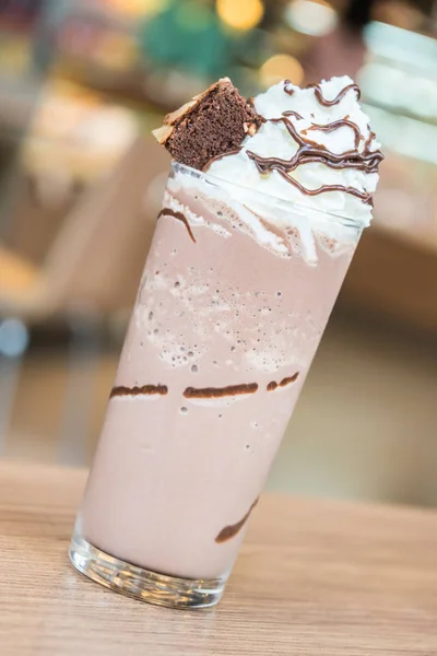 Chocolate smoothie with brownie — Stock Photo, Image