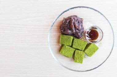 Moji yeşil çay kırmızı fasulye ile