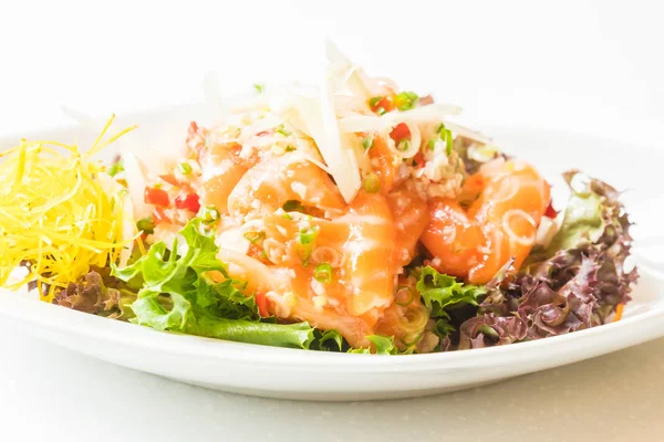 Гострий салат лосось — стокове фото