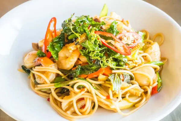 Spicy spaghetti seafood — Stock Photo, Image