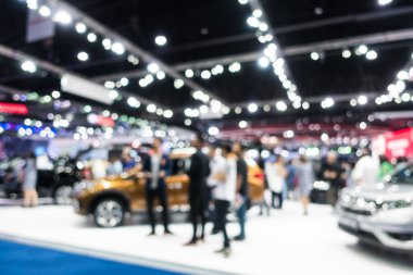 Soyut bulanıklık ve ufuk araba ve motor sergi gösterisi