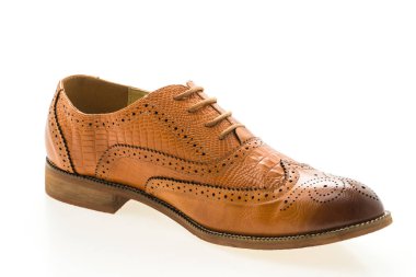 kahverengi deri ayakkabı