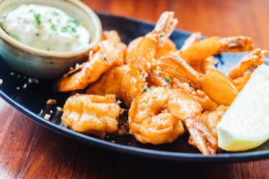 Izgara karides ve karides biftek