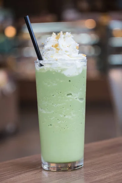 Grön te smoothie — Stockfoto