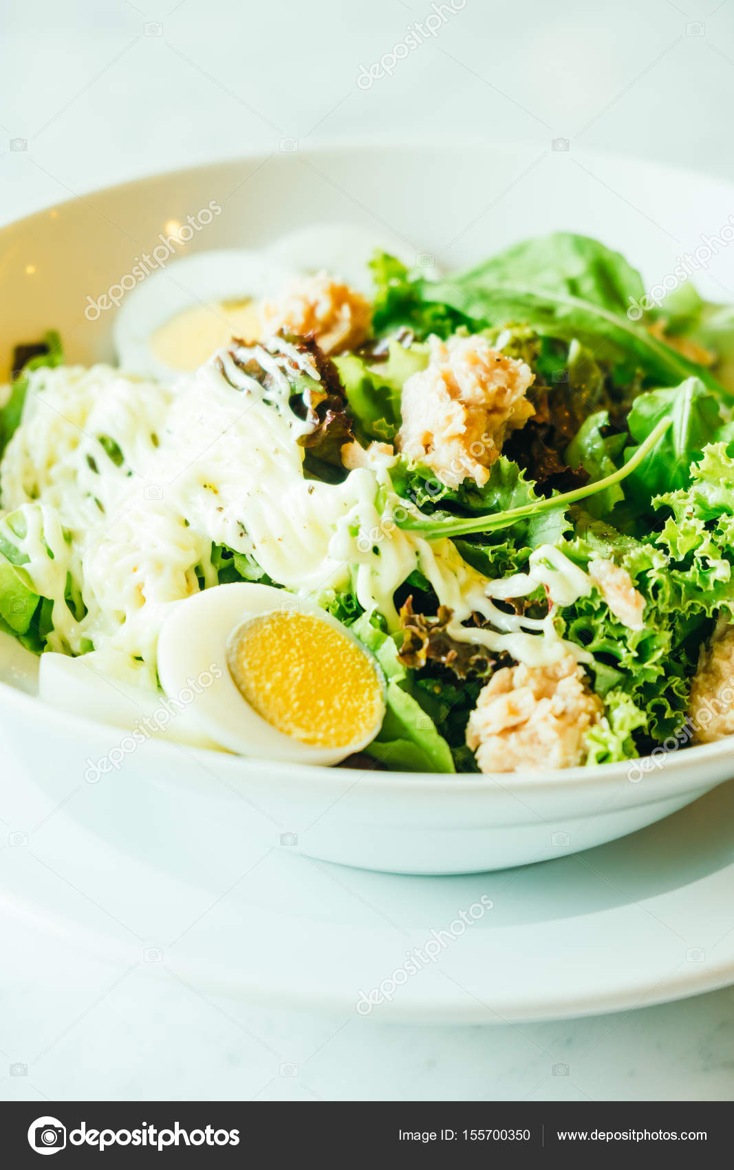 Ton Balıklı Yumurta Salatası Ton Balıklı Yumurta Salatası