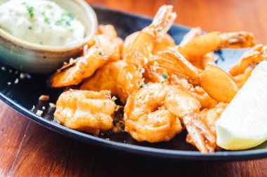 Izgara karides ve karides biftek