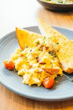 Sebzeli omlet