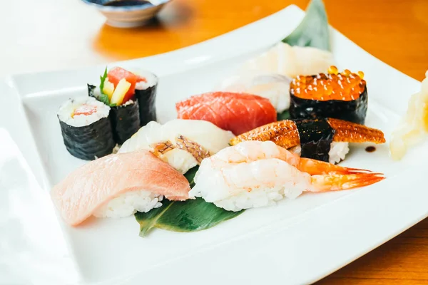 Estilo de comida japonesa — Fotografia de Stock