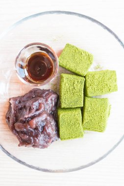 Moji yeşil çay kırmızı fasulye ile