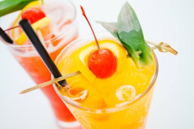 İçki kokteyl cam buz