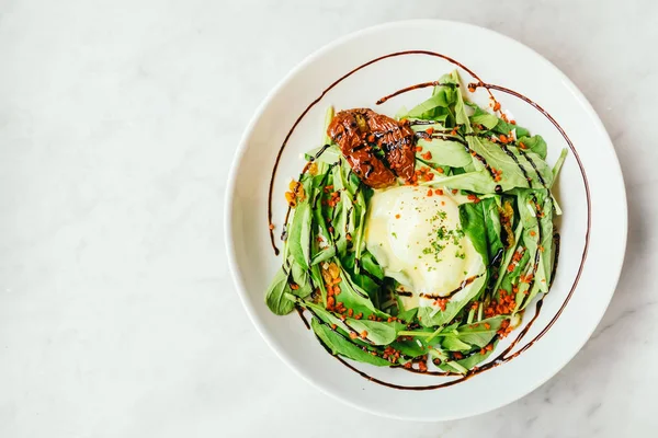 Insalata di uova benedict — Foto Stock