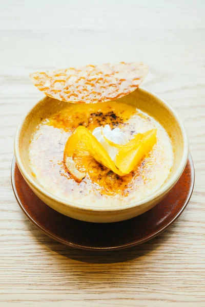Portakal krema catalana tatlı — Stok fotoğraf