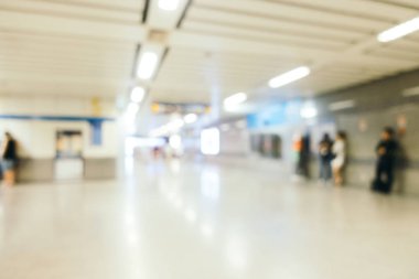 Soyut bulanıklık ve ufuk metro