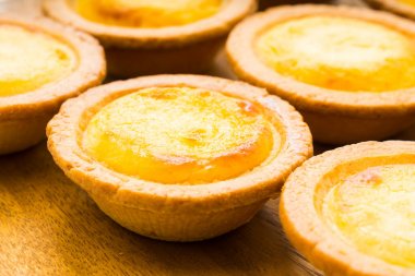Peynirli tart tatlı