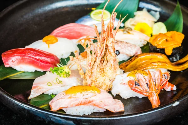 Nigiri sushi crud și proaspăt — Fotografie, imagine de stoc