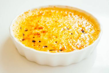 Vanilya krem brulee