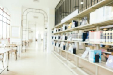 Soyut bulanıklık ve Kütüphane içinde ufuk bookshelf