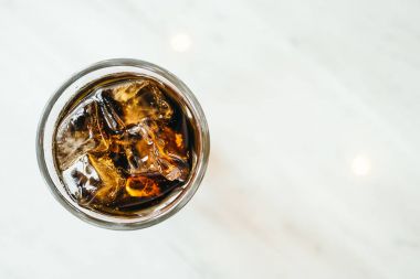 Buzlu cola cam