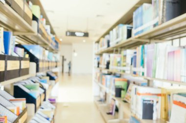 Soyut bulanıklık ve Kütüphane içinde ufuk bookshelf