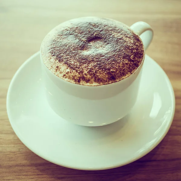 Cappuccino Kaffee in weißer Tasse — Stockfoto