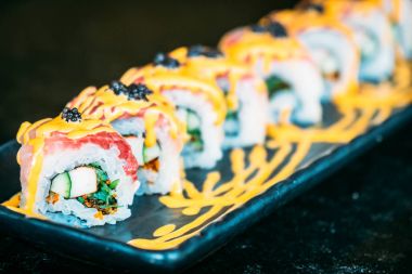 Ham taze suşi roll 