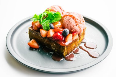 şekerli tatlı krep 