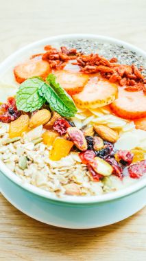 Smoothies sağlıklı kase