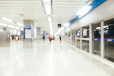 Soyut bulanıklık ve ufuk metro