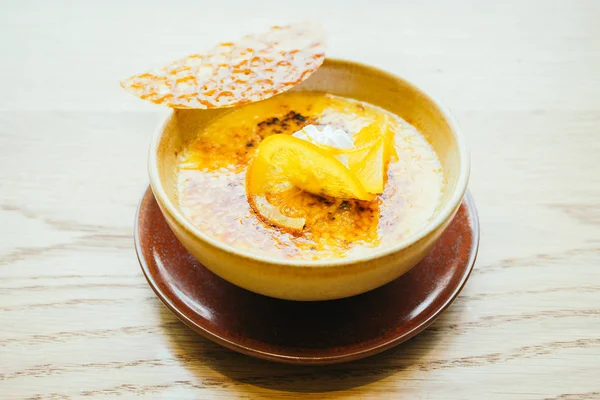 Portakal krema catalana tatlı