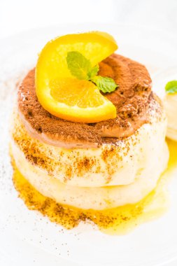 Turuncu üst gözleme