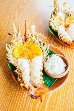 Izgara karides veya karides