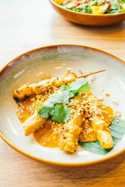 Izgara Tavuk Salatası 