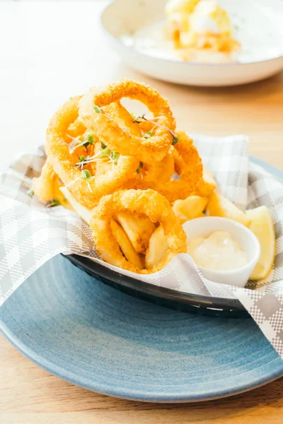 Anneau de calamar frit — Photo