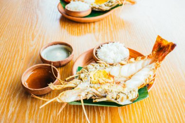 Izgara karides veya karides