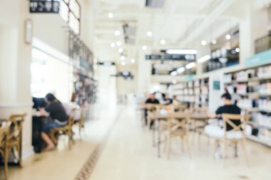 Soyut bulanıklık ve Kütüphane içinde ufuk bookshelf