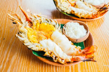 Izgara karides veya karides