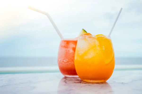 Iced drinking cocktails glass — Stock Photo, Image