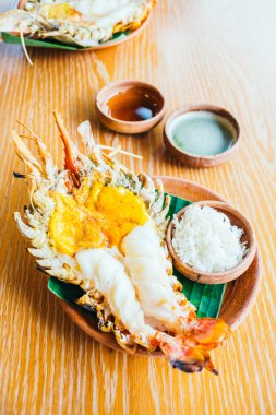 Izgara karides veya karides